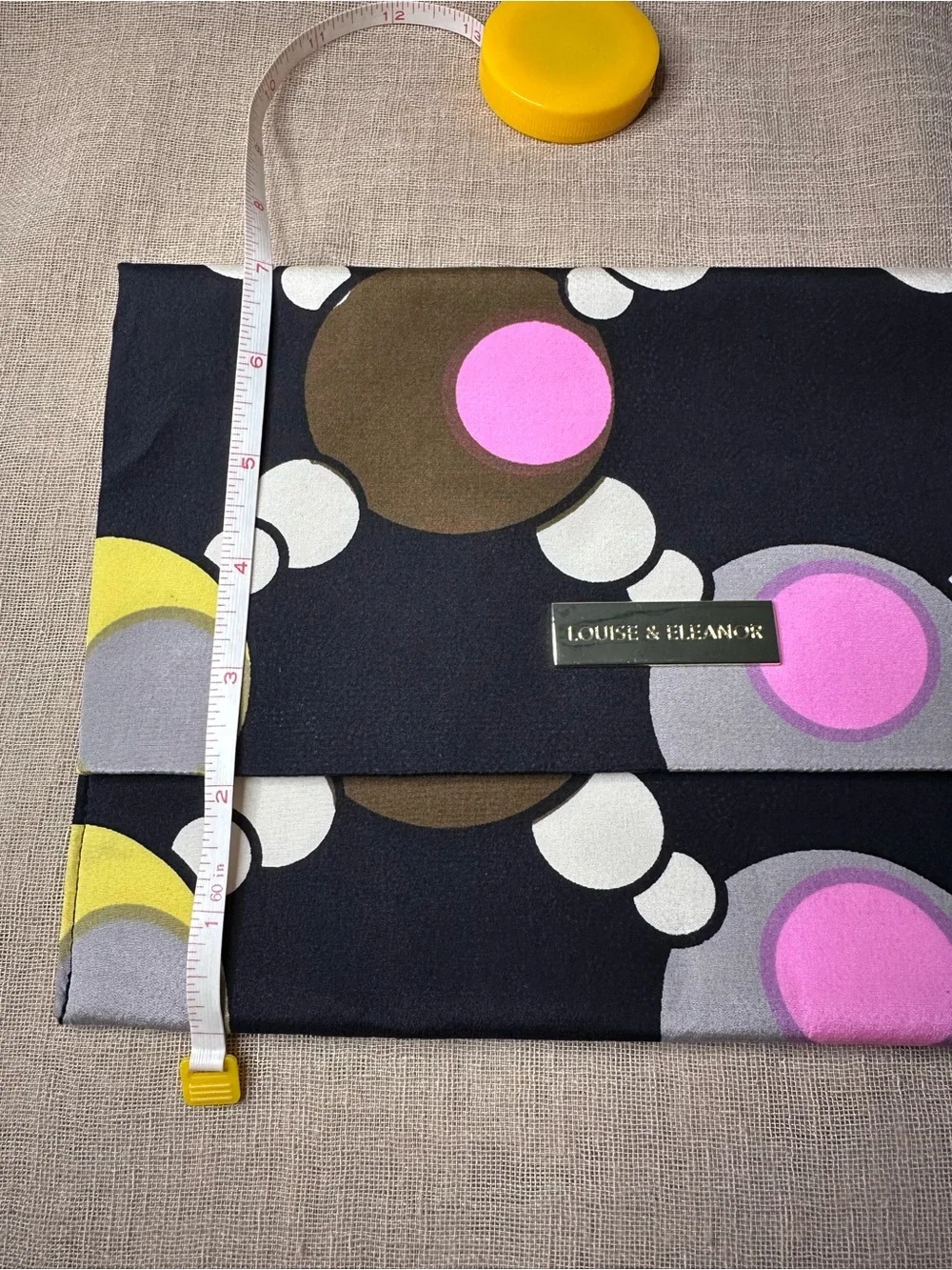 Louise & Eleanor Geometric Mod Print Envelope Clutch Purse EUC